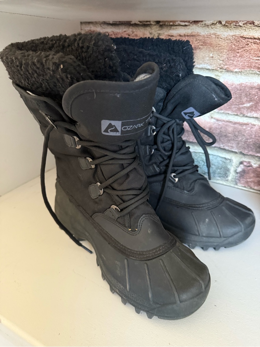 Ozark Trail Black Lace-Up Insulated Snow Boots